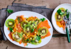 Carpaccio de Kiwi com salmão: delicadeza em cada fatia